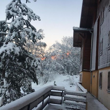 אוש Vallee De Chamonix Au Pied Des Pistes מראה חיצוני תמונה