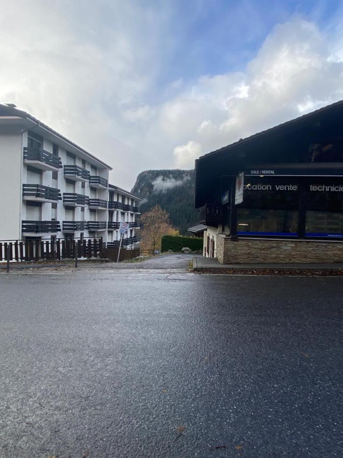 אוש Vallee De Chamonix Au Pied Des Pistes מראה חיצוני תמונה